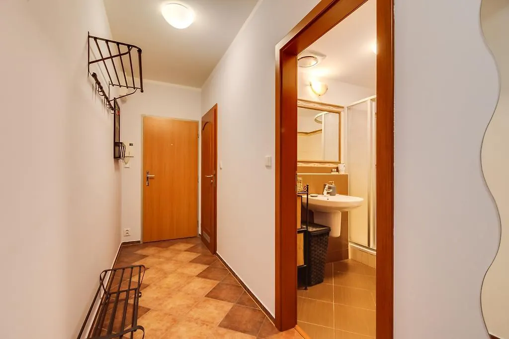 Apartment Pod Stupni 9 Prag
